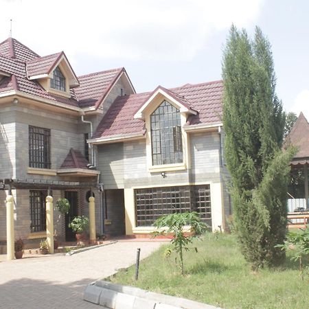 Eshborns House - Near Jomo Kenyatta International Airport And Sgr With Shuttle Services Syokimau Dış mekan fotoğraf