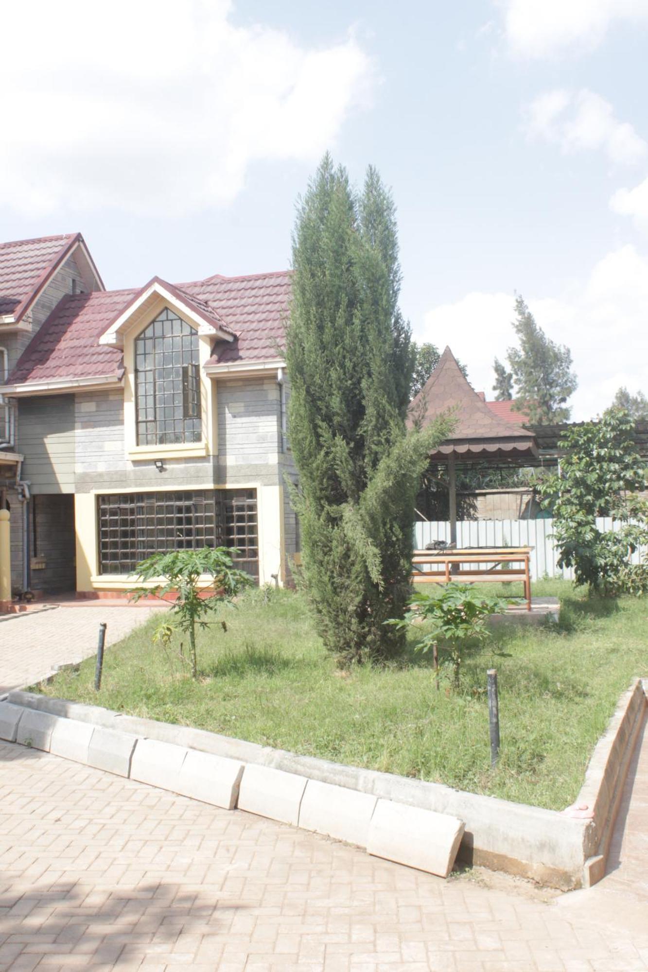 Eshborns House - Near Jomo Kenyatta International Airport And Sgr With Shuttle Services Syokimau Dış mekan fotoğraf